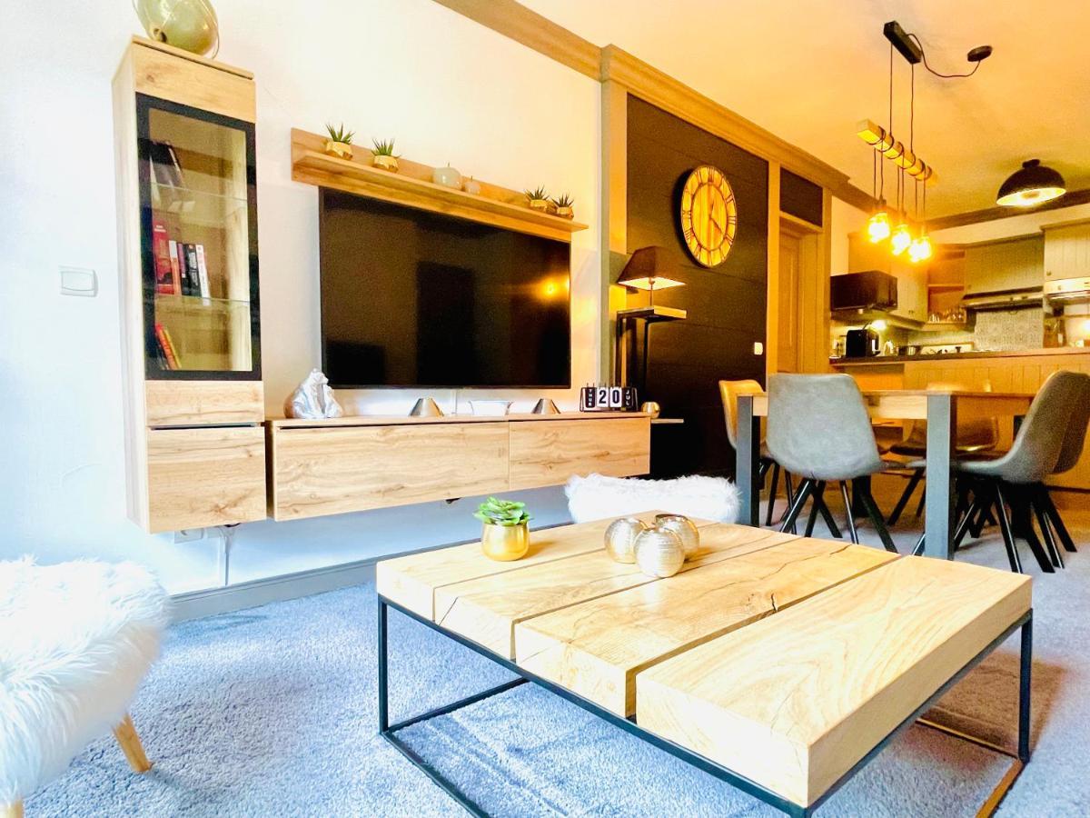 Arc 1950 Appt 6/8 Pers Luxe Manoir Savoie - Ski In Ski Out Les Arcs  المظهر الخارجي الصورة